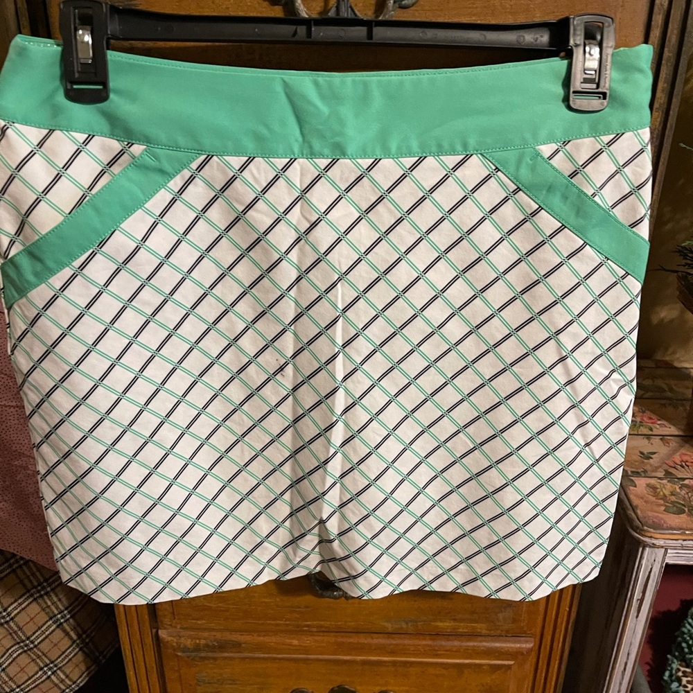Annika Cutter & Buck White Green Plaid Golf Tennis Skort Skirt Womens Size 10